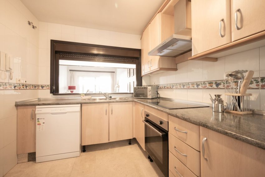 R5121901-Apartment-For-Sale-Marbella-Ground-Floor-Apartment-2-Beds-92-Built-3