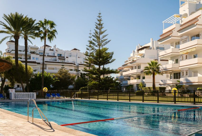 R5139970-Apartment-For-Sale-Nueva-Andalucia-Middle-Floor-Apartment-3-Beds-186-Built