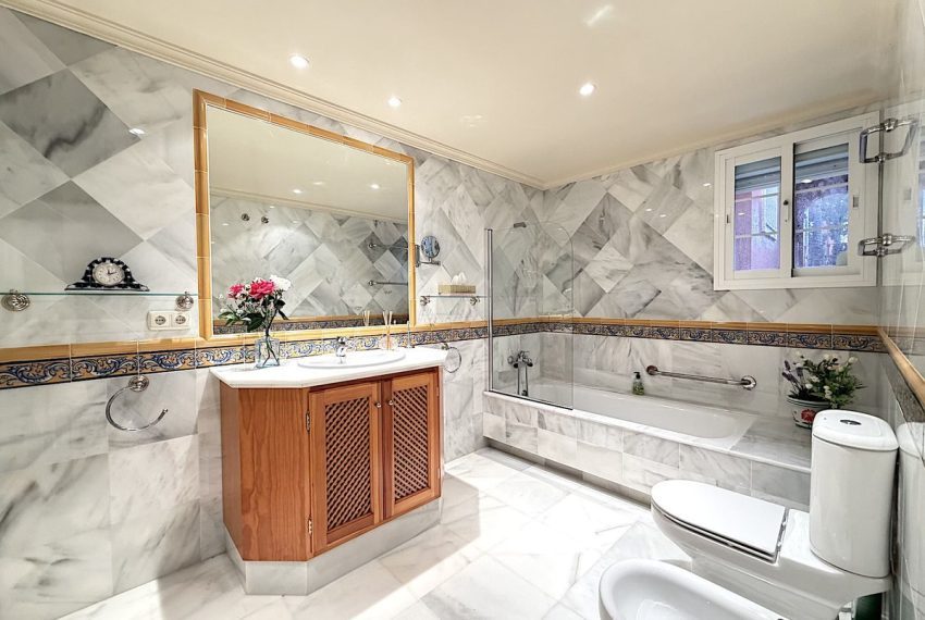 R5161270-Apartment-For-Sale-Monte-Halcones-Ground-Floor-Apartment-2-Beds-140-Built-14