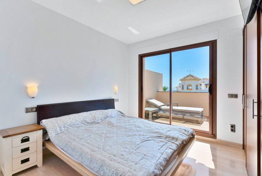 R5164378-Apartment-For-Sale-Nueva-Andalucia-Penthouse-3-Beds-202-Built-10