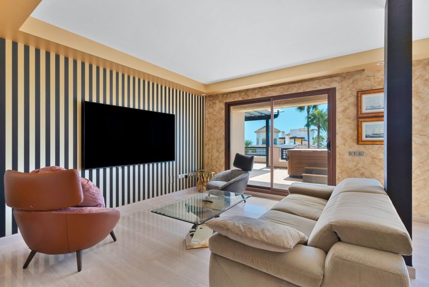 R5164378-Apartment-For-Sale-Nueva-Andalucia-Penthouse-3-Beds-202-Built-11