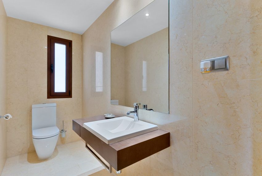 R5164378-Apartment-For-Sale-Nueva-Andalucia-Penthouse-3-Beds-202-Built-5