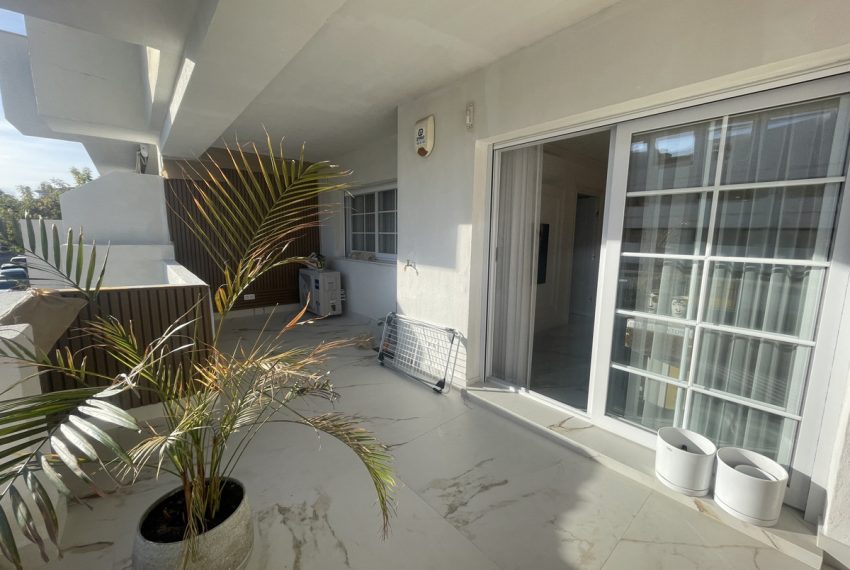 R5165104-Apartment-For-Sale-The-Golden-Mile-Middle-Floor-Apartment-2-Beds-104-Built-15