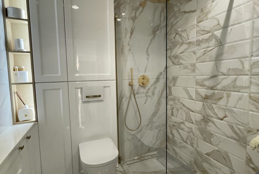 R5165104-Apartment-For-Sale-The-Golden-Mile-Middle-Floor-Apartment-2-Beds-104-Built-5