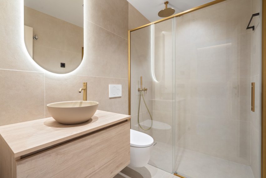 R5194405-Apartment-For-Sale-Nueva-Andalucia-Ground-Floor-Apartment-3-Beds-175-Built-17