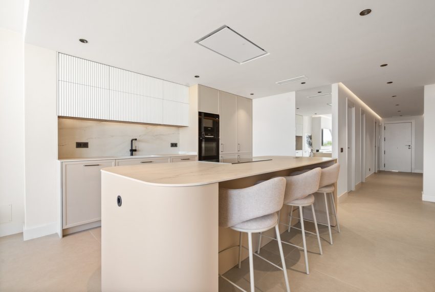 R5194405-Apartment-For-Sale-Nueva-Andalucia-Ground-Floor-Apartment-3-Beds-175-Built-7