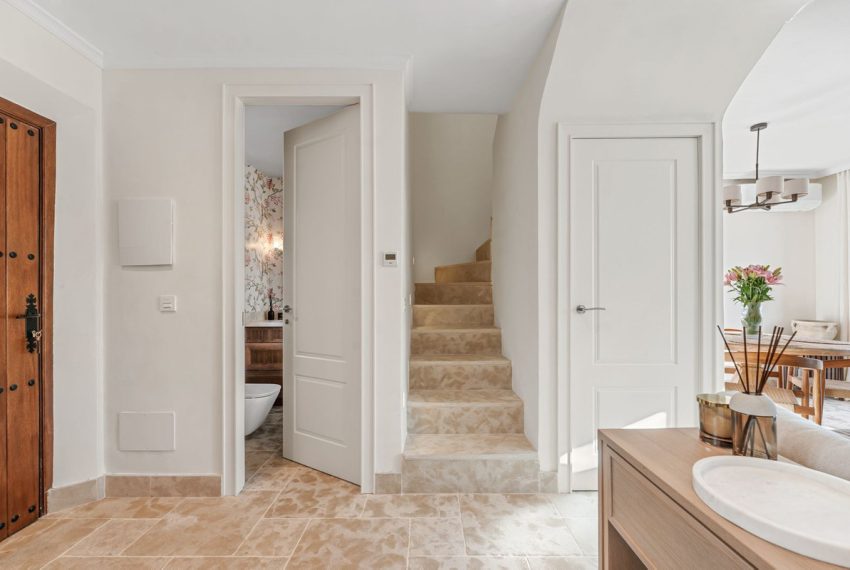 R5225752-House-For-Sale-Nueva-Andalucia-Townhouse-2-Beds-148-Built-19