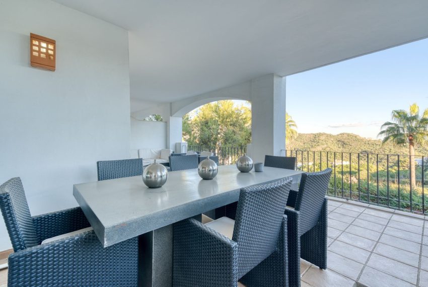 R5229718-Apartment-For-Sale-La-Quinta-Middle-Floor-Apartment-3-Beds-157-Built-2