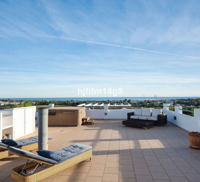 R5230534-Image 1-Penthouse Duplex - 3 Beds - 161 Built