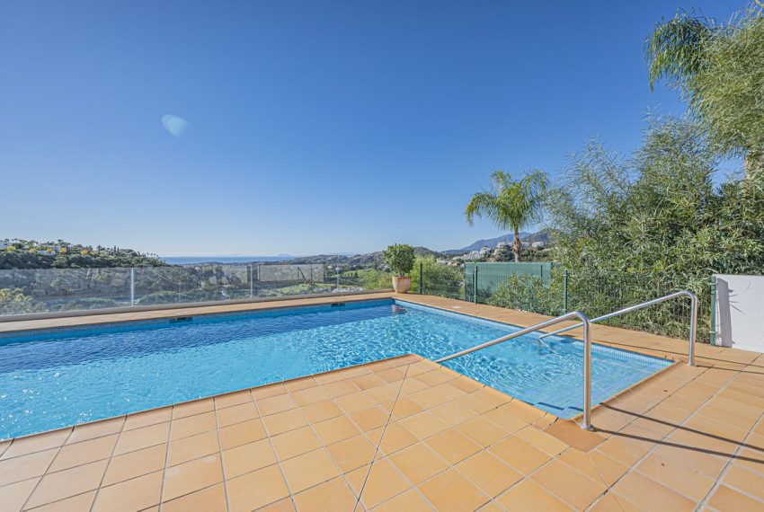 R5236168-Apartment-For-Sale-Benahavis-Ground-Floor-Apartment-2-Beds-128-Built-1