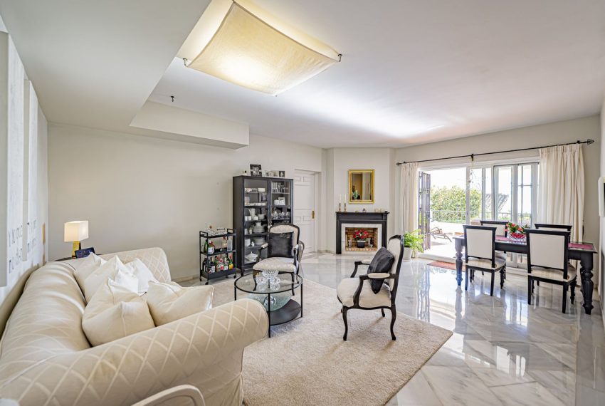 R5236168-Apartment-For-Sale-Benahavis-Ground-Floor-Apartment-2-Beds-128-Built-2