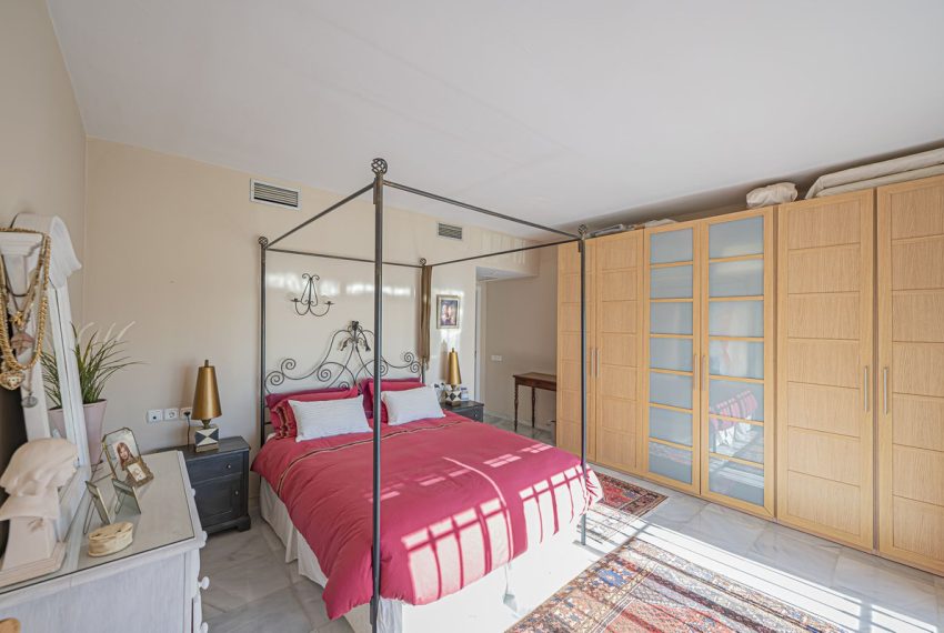 R5236168-Apartment-For-Sale-Benahavis-Ground-Floor-Apartment-2-Beds-128-Built-4