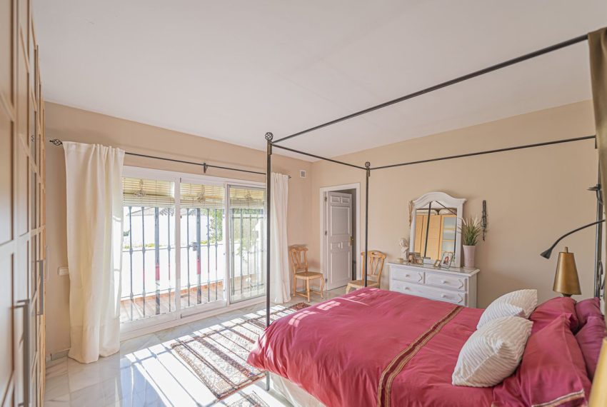 R5236168-Apartment-For-Sale-Benahavis-Ground-Floor-Apartment-2-Beds-128-Built-7