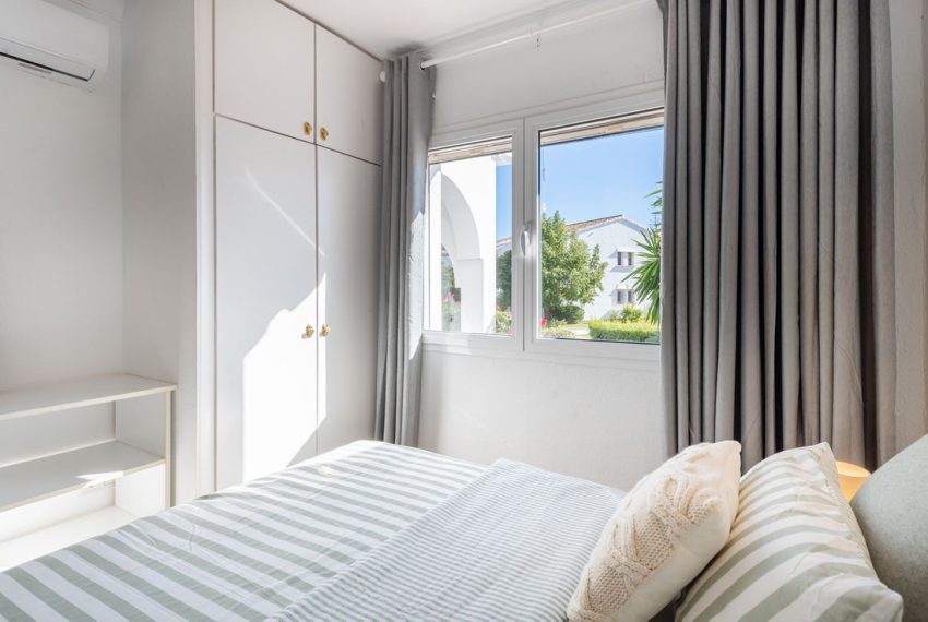 R5237275-Apartment-For-Sale-El-Paraiso-Penthouse-2-Beds-60-Built-13