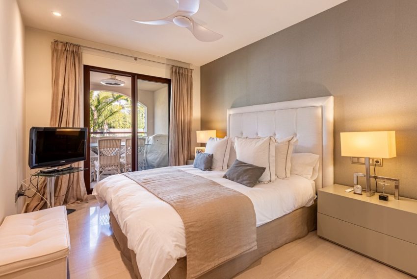 R5250022-Apartment-For-Sale-Nueva-Andalucia-Middle-Floor-Apartment-2-Beds-81-Built-8