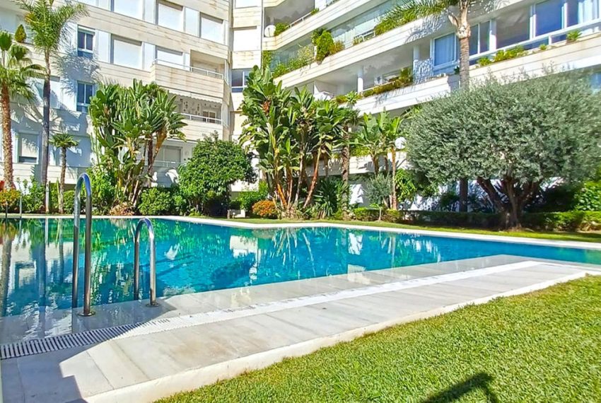 R5253301-Apartment-For-Sale-Marbella-Middle-Floor-Studio-1-Beds-52-Built-1