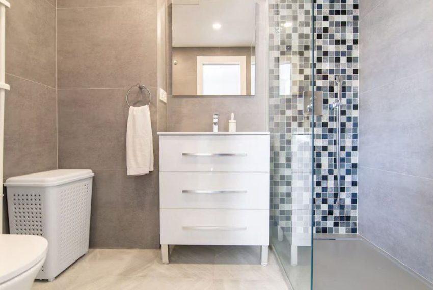 R5253301-Apartment-For-Sale-Marbella-Middle-Floor-Studio-1-Beds-52-Built-4