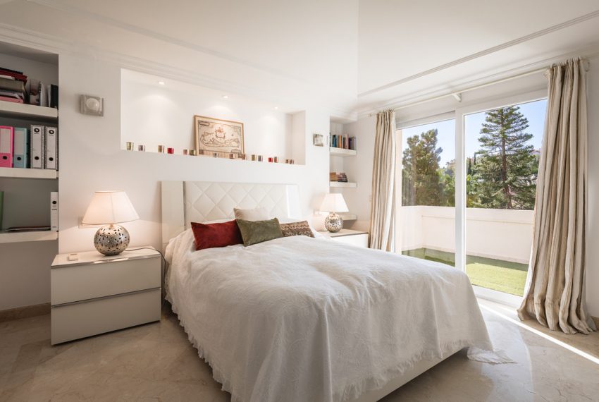 R5253520-Apartment-For-Sale-Nueva-Andalucia-Penthouse-Duplex-3-Beds-407-Built-16