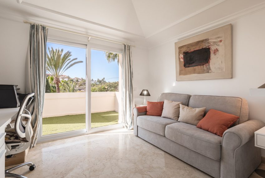R5253520-Apartment-For-Sale-Nueva-Andalucia-Penthouse-Duplex-3-Beds-407-Built-19