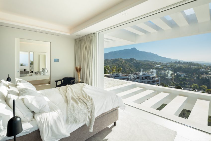 R5253547-House-For-Sale-La-Quinta-Detached-Villa-6-Beds-799-Built-14