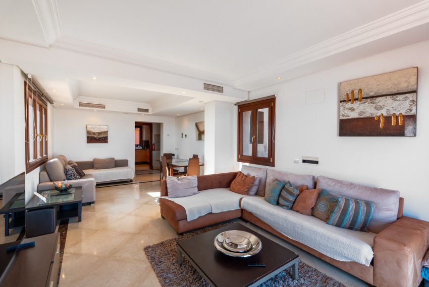 R5255689-Apartment-For-Sale-Estepona-Penthouse-1-Beds-134-Built-5