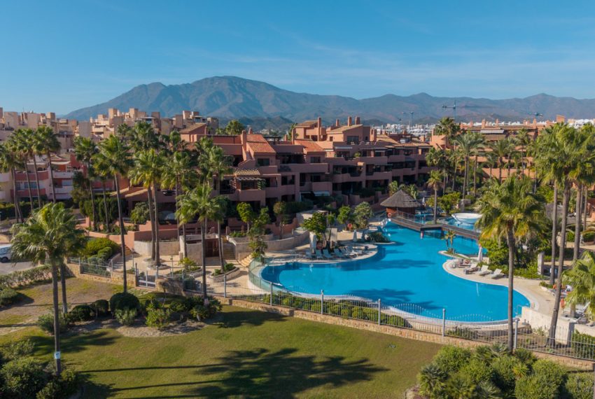 R5255689-Apartment-For-Sale-Estepona-Penthouse-1-Beds-134-Built