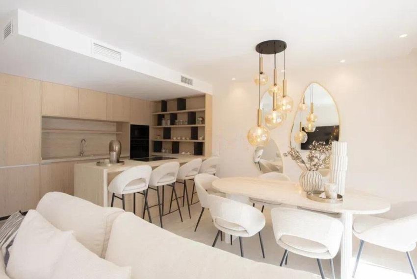 R5256058-Apartment-For-Sale-Nueva-Andalucia-Penthouse-Duplex-4-Beds-170-Built-2