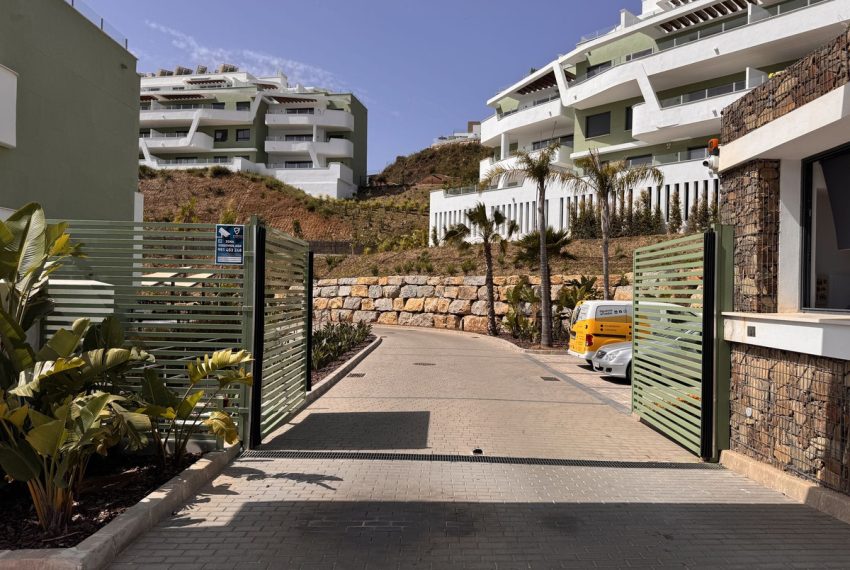 R5257420-Apartment-For-Sale-La-Cala-de-Mijas-Penthouse-2-Beds-73-Built-4