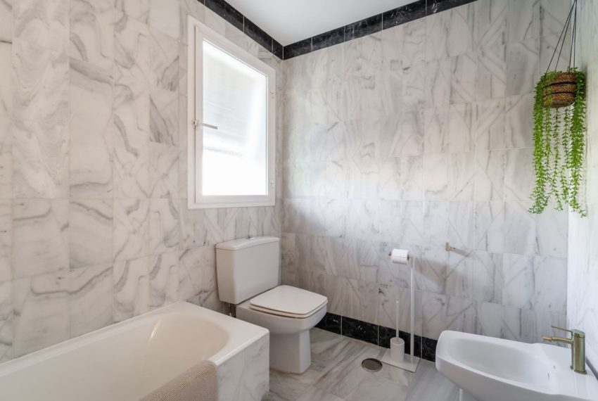 R5258317-Apartment-For-Sale-Nagueles-Penthouse-Duplex-3-Beds-142-Built-18