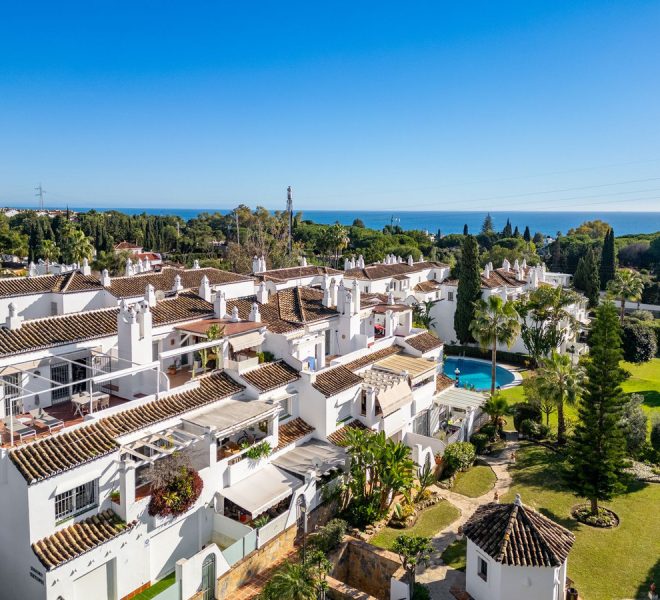 R5258317-Image 1-Penthouse Duplex - 3 Beds - 142 Built