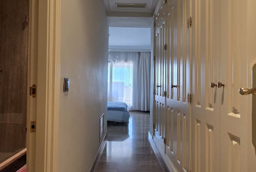 R5258773-Apartment-For-Sale-Sierra-Blanca-Middle-Floor-Apartment-3-Beds-189-Built-5