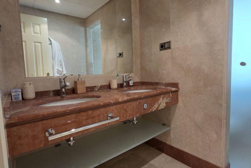 R5258773-Apartment-For-Sale-Sierra-Blanca-Middle-Floor-Apartment-3-Beds-189-Built-6