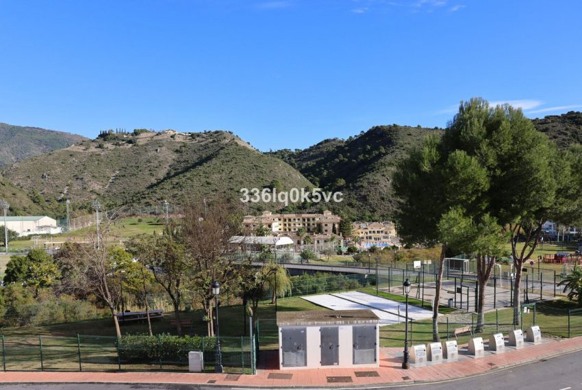 R5258848-Apartment-For-Sale-Benahavis-Penthouse-2-Beds-75-Built-16