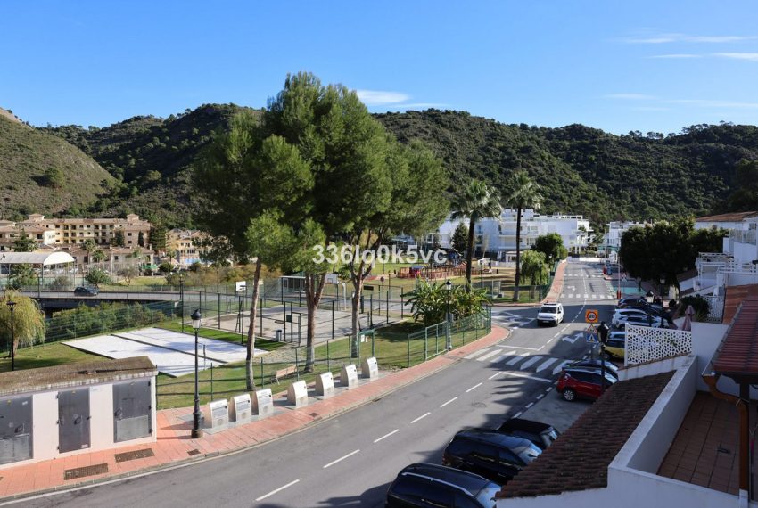 R5258848-Apartment-For-Sale-Benahavis-Penthouse-2-Beds-75-Built