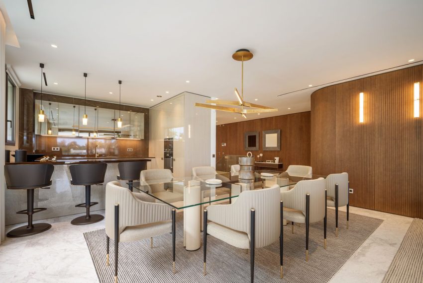 R5258932-Apartment-For-Sale-Marbella-Ground-Floor-Apartment-5-Beds-367-Built-3