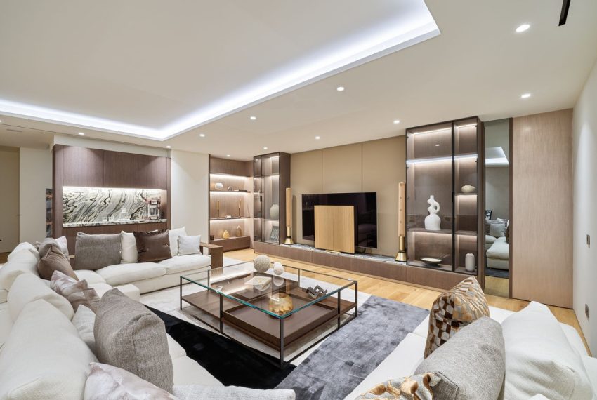 R5258932-Apartment-For-Sale-Marbella-Ground-Floor-Apartment-5-Beds-367-Built-8