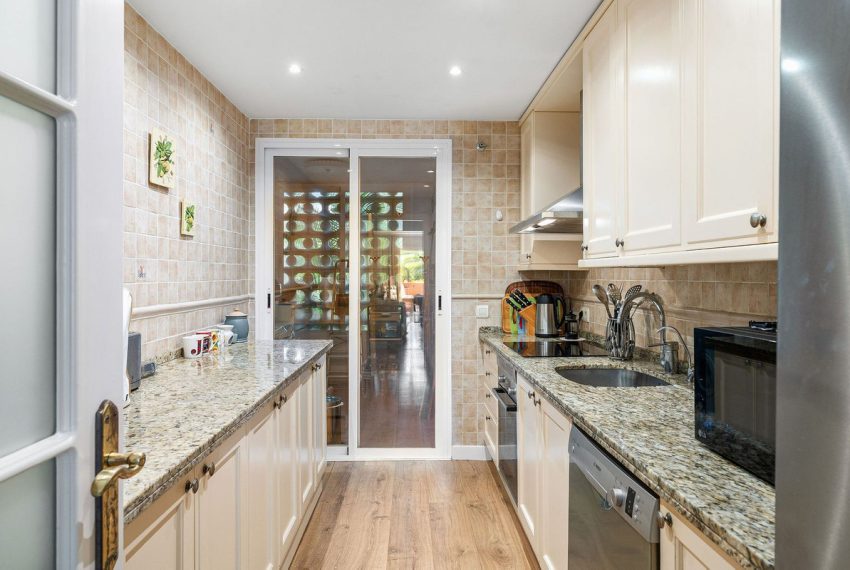 R5259208-Apartment-For-Sale-Marbella-Ground-Floor-Apartment-2-Beds-175-Built-12