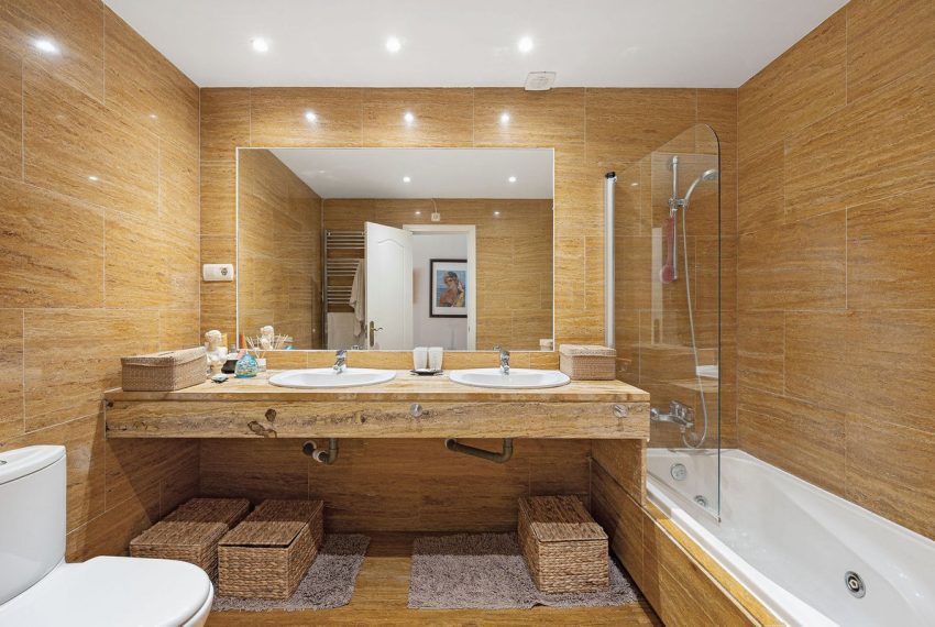 R5259208-Apartment-For-Sale-Marbella-Ground-Floor-Apartment-2-Beds-175-Built-17