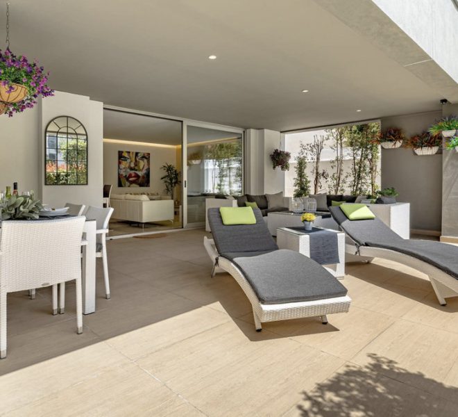 R5259643-Image 1-Ground Floor Apartment - 3 Beds - 118 Built