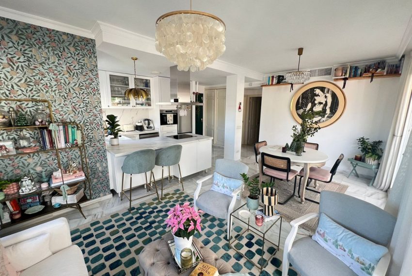 R5261050-Apartment-For-Sale-Nueva-Andalucia-Penthouse-2-Beds-110-Built-2