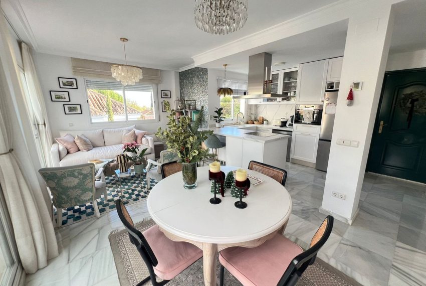 R5261050-Apartment-For-Sale-Nueva-Andalucia-Penthouse-2-Beds-110-Built-3