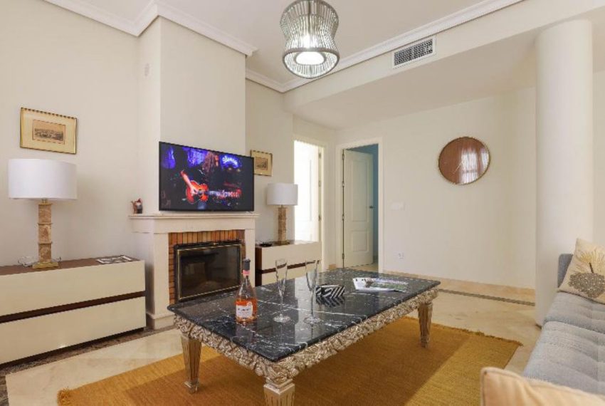 R5261206-Apartment-For-Sale-Nueva-Andalucia-Ground-Floor-Apartment-2-Beds-141-Built-8