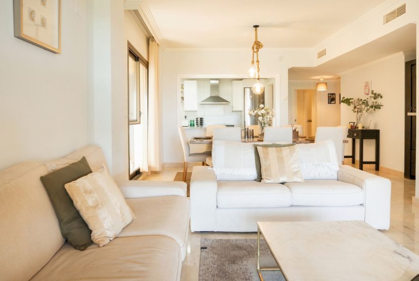 R5261293-Apartment-For-Sale-Benahavis-Ground-Floor-Apartment-3-Beds-128-Built-5