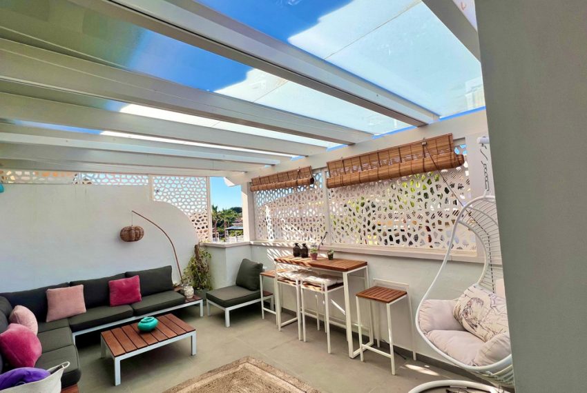 R5263810-Apartment-For-Sale-Nueva-Andalucia-Penthouse-1-Beds-75-Built-1