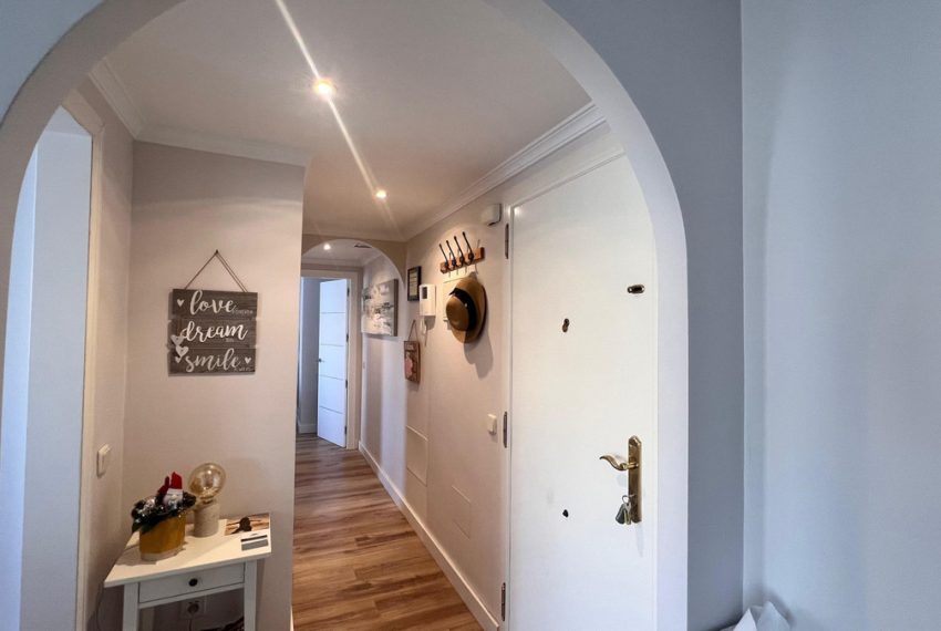 R5263810-Apartment-For-Sale-Nueva-Andalucia-Penthouse-1-Beds-75-Built-16