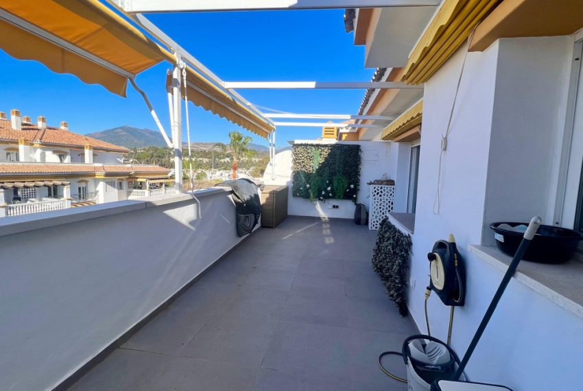R5263810-Apartment-For-Sale-Nueva-Andalucia-Penthouse-1-Beds-75-Built-5