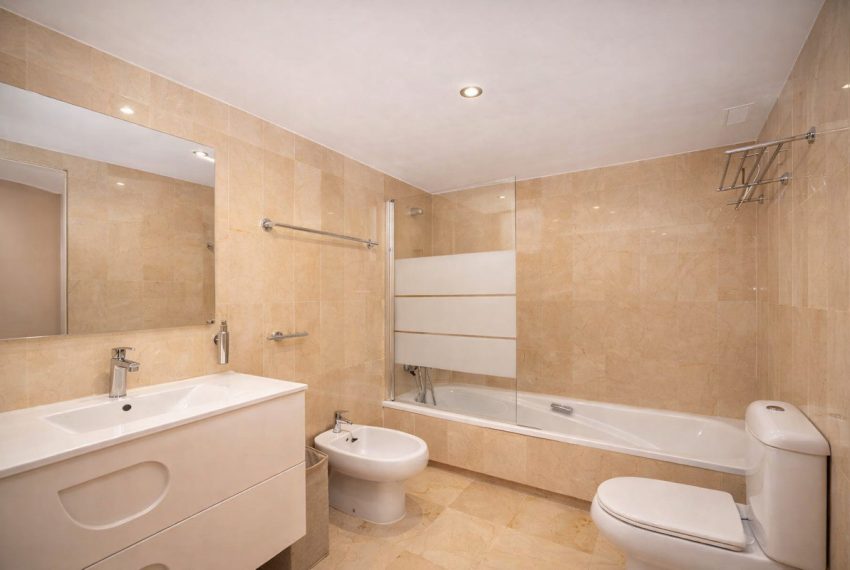 R5264044-Apartment-For-Sale-Guadalmina-Alta-Middle-Floor-Apartment-2-Beds-126-Built-11