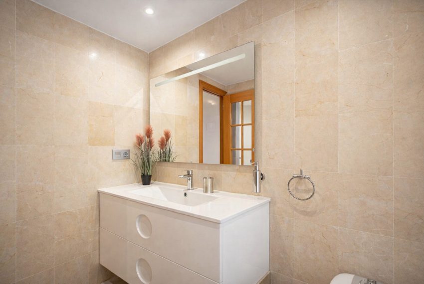 R5264044-Apartment-For-Sale-Guadalmina-Alta-Middle-Floor-Apartment-2-Beds-126-Built-13