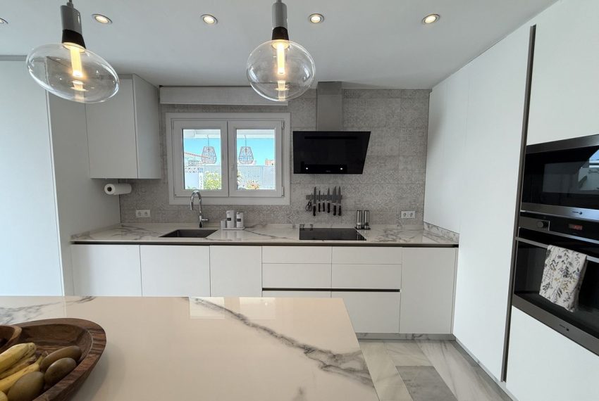 R5264113-Apartment-For-Sale-Estepona-Penthouse-3-Beds-108-Built-17