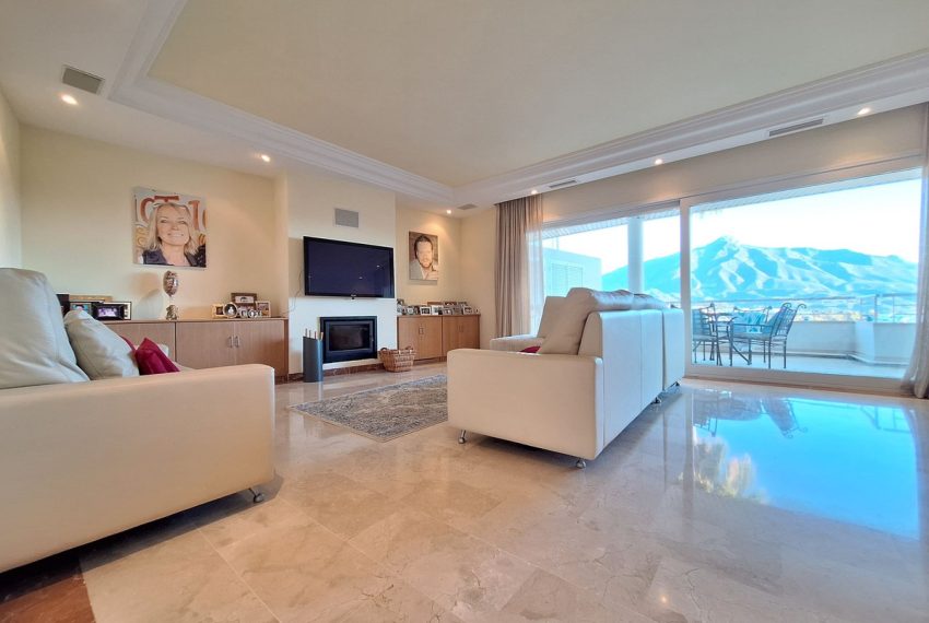 R5264248-Apartment-For-Sale-Nueva-Andalucia-Penthouse-Duplex-3-Beds-229-Built-15